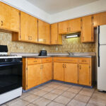 Rented! $1,300/mo 2BR/1BA in Belmont Craigin! Sunny and spacious top floor, eat-in kitchen, AC, hardwoods, laundry, more!